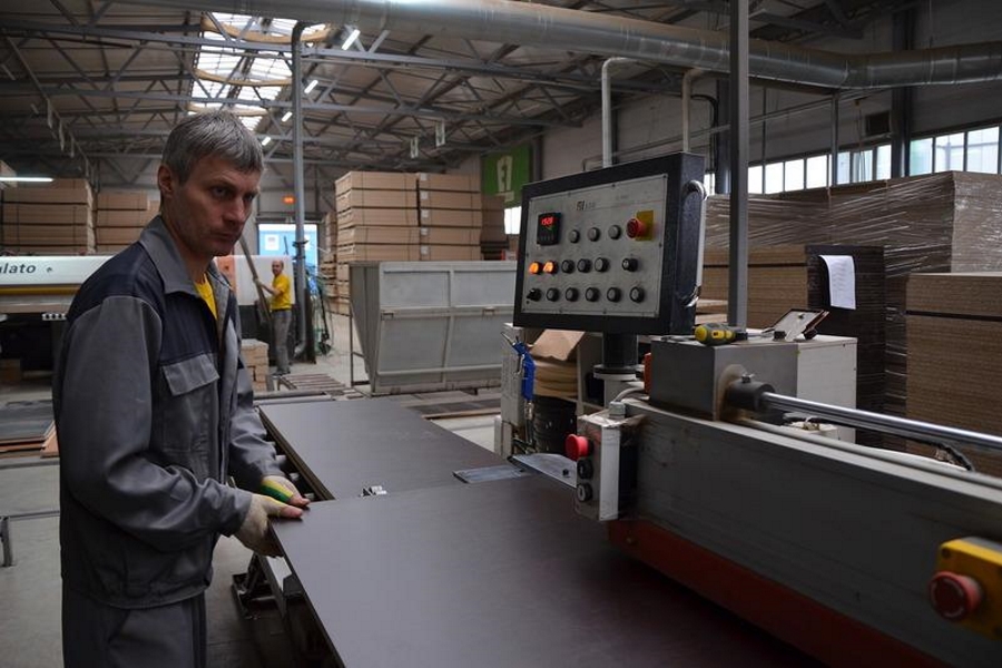 Участок распила корпусов